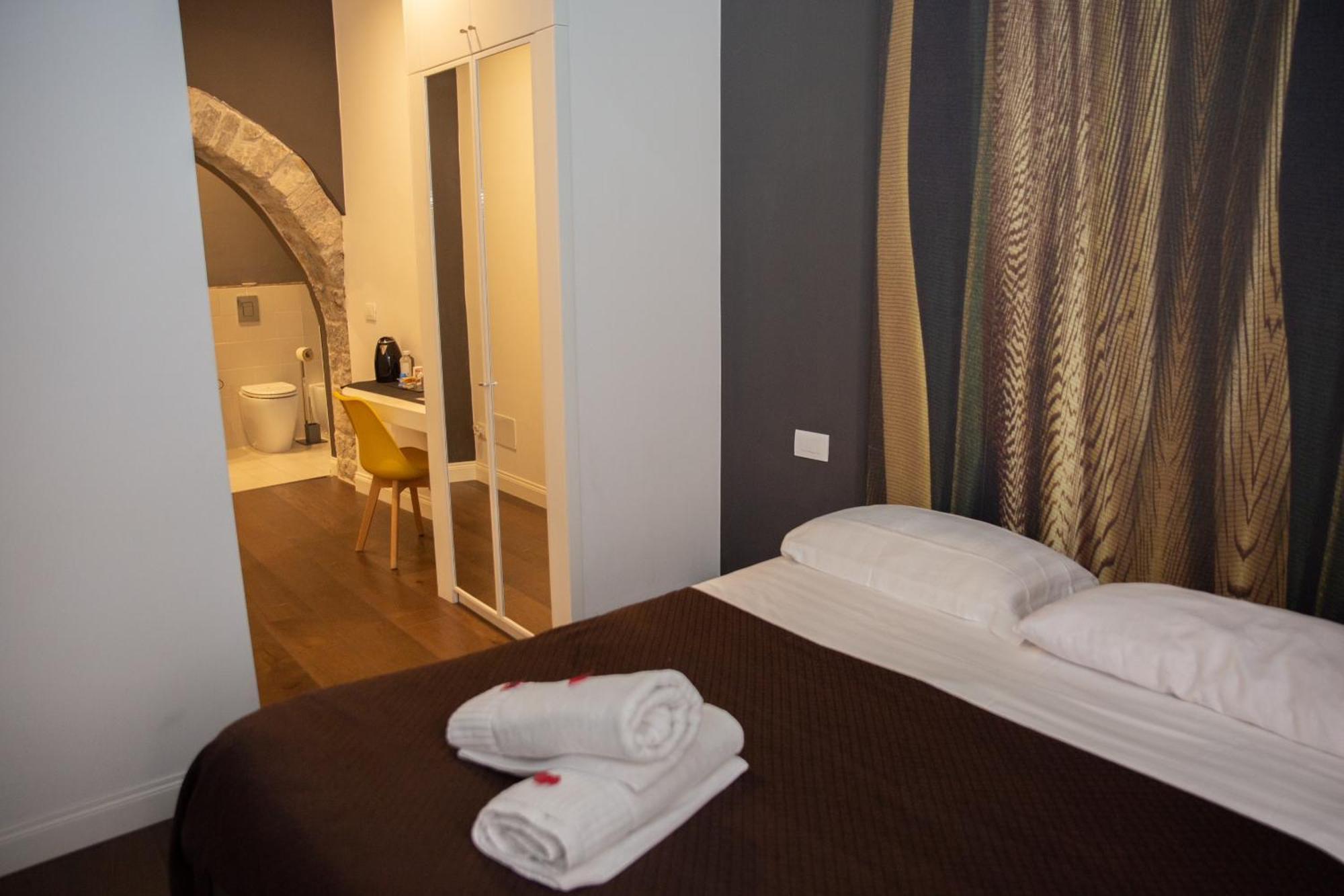 Vicolo Delle Belle Suite Terracina Exterior photo